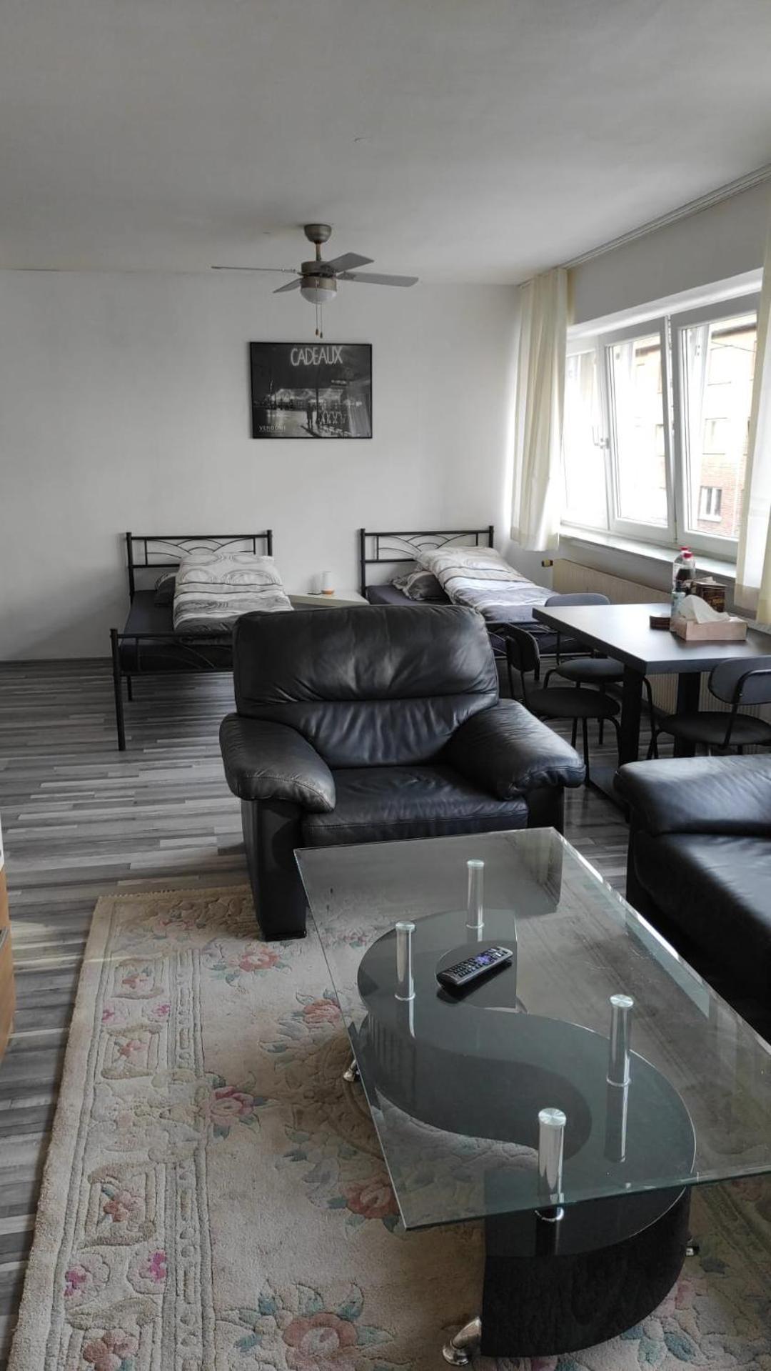 Ferienwohnung Im Zentrum Von Oberhausen Inklusive Wlan Екстер'єр фото